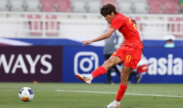 爱体育app-英超最惨球队回顾：降级、破产与重组历程